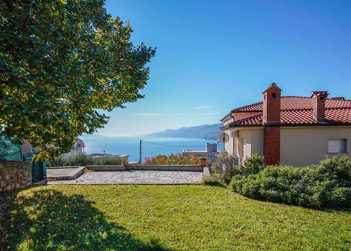 شقة Sea View-3 By Interhome *