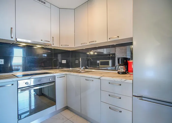 Sea View-3 By Interhome Lägenhet